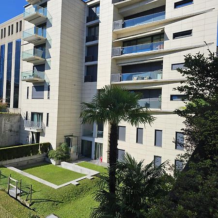 Experience The Loft! Loft 18, Downtown, Near The Lake Free Parking Available Lugano Bagian luar foto