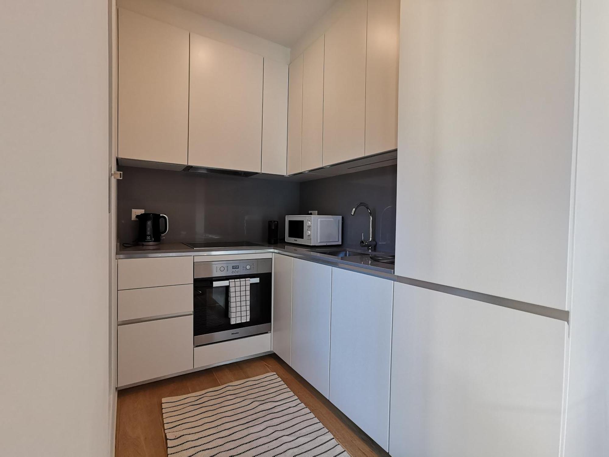 Experience The Loft! Loft 18, Downtown, Near The Lake Free Parking Available Lugano Bagian luar foto
